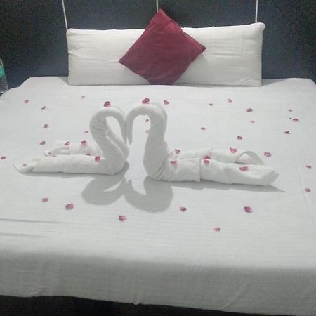 The Palm Tree -Family Stay อัมริตสา ภายนอก รูปภาพ