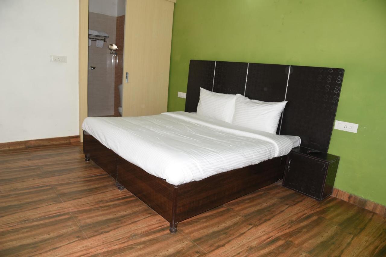 The Palm Tree -Family Stay อัมริตสา ภายนอก รูปภาพ